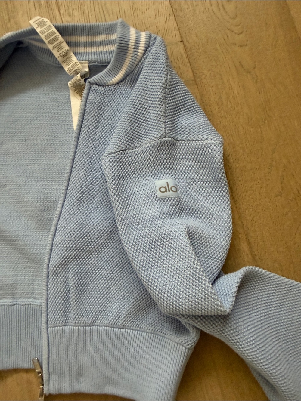 EUC alo tennis club sweater knit full zip jacket seashell blue/white small - Picture 9 of 14